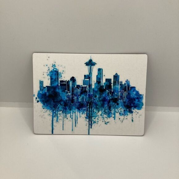 Seattle Skyline magnet  - Picture 3 of 3